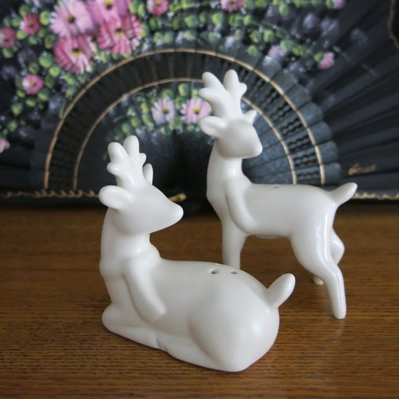 Threshold Kitchen Threshold White Reindeer Salt And Pepper Shaker